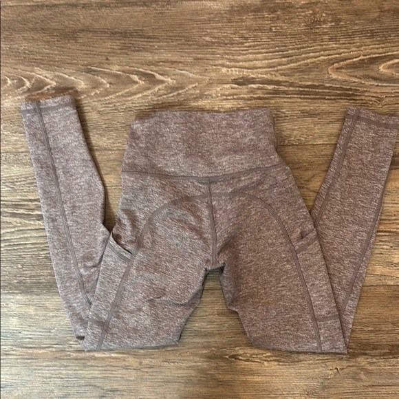 OFFLINE by aerie Women's Size XS The Hugger High Rise Pocket Leggings EUC - Picture 6 of 10